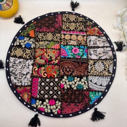 Black Round Table Mat
