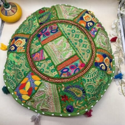 Khambadiya Gol Guldasta Round Cushion Cover 22 x 22 Inch