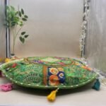 Khambadiya Gol Guldasta Round Cushion Cover 22 x 22 Inch - Image 2