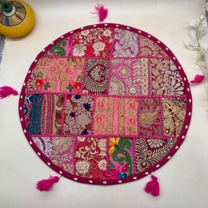 Magenta Round Table Mat