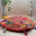 Khambadiya Pankh Chakra Round Cushion Cover 22 x 22 Inch - Image 2