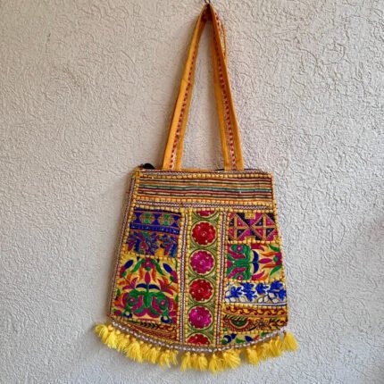 Ghataakshi Pitara Banjara Bag