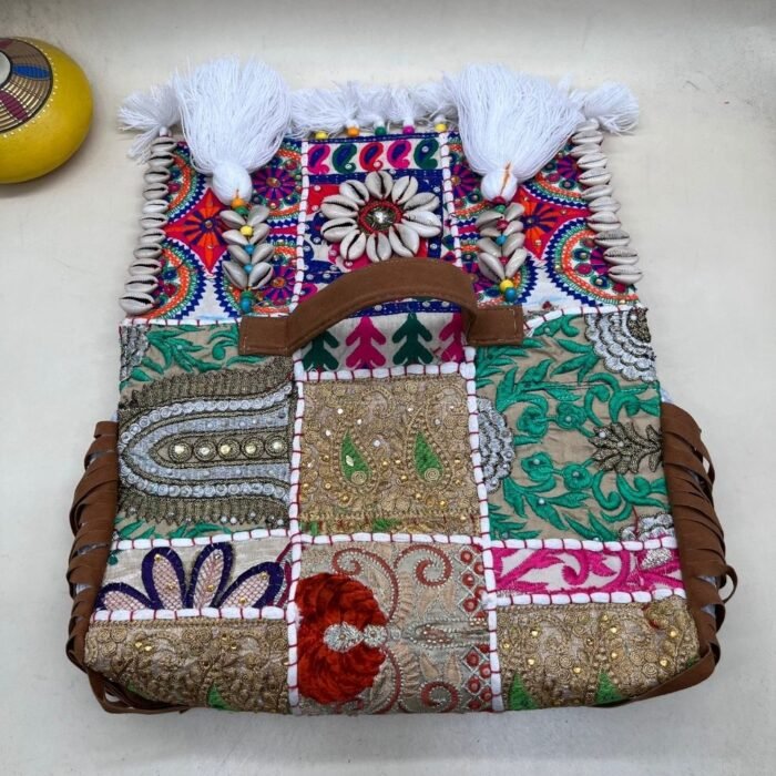 Nomari Banjara Bag - Image 4