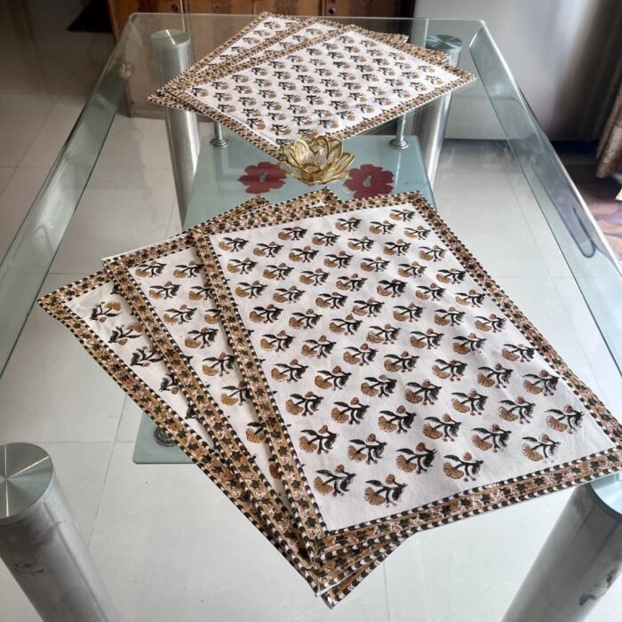 Kesar Bootidar Dining Placemats (Set of 6) - Image 5
