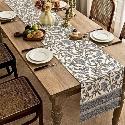 Neel Baagh Table Runner