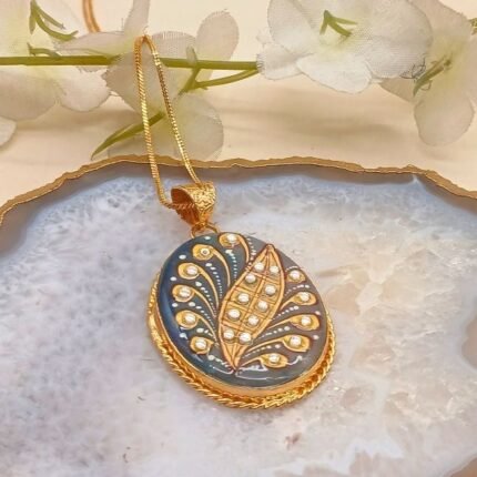 Royale Meenakari Agate Necklace