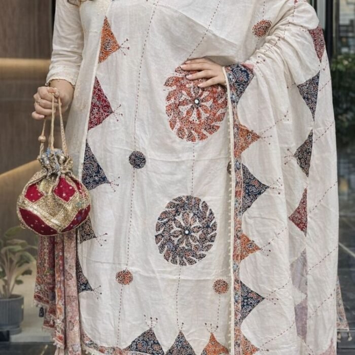 Eternal Earth Ajrakh Cotton Dupatta - Image 6