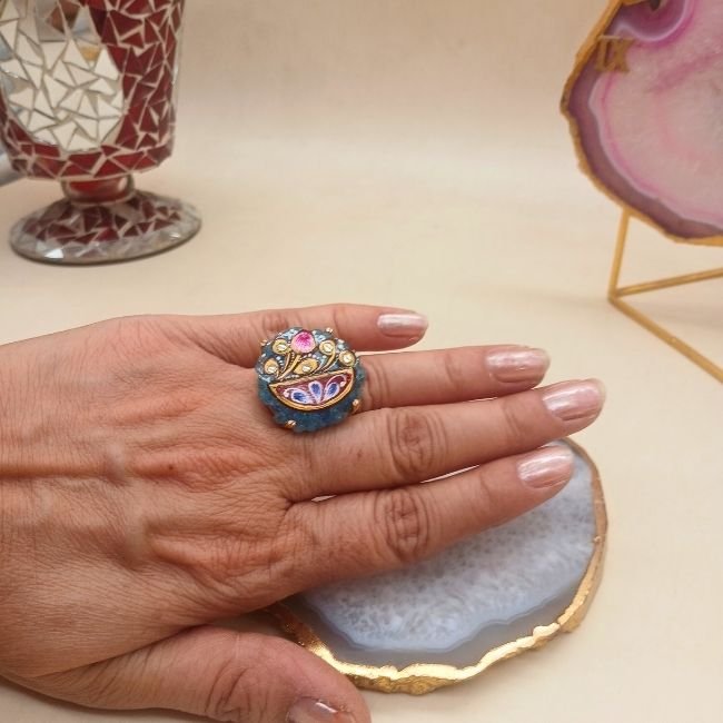 Gulnaar Agate Meenakari Ring 1 Gulnaar Agate Meenakari Ring - Image 1