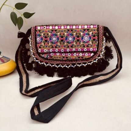 IndieVastra Sling Bag