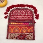 Kaafiyana Sling Bag - Image 4