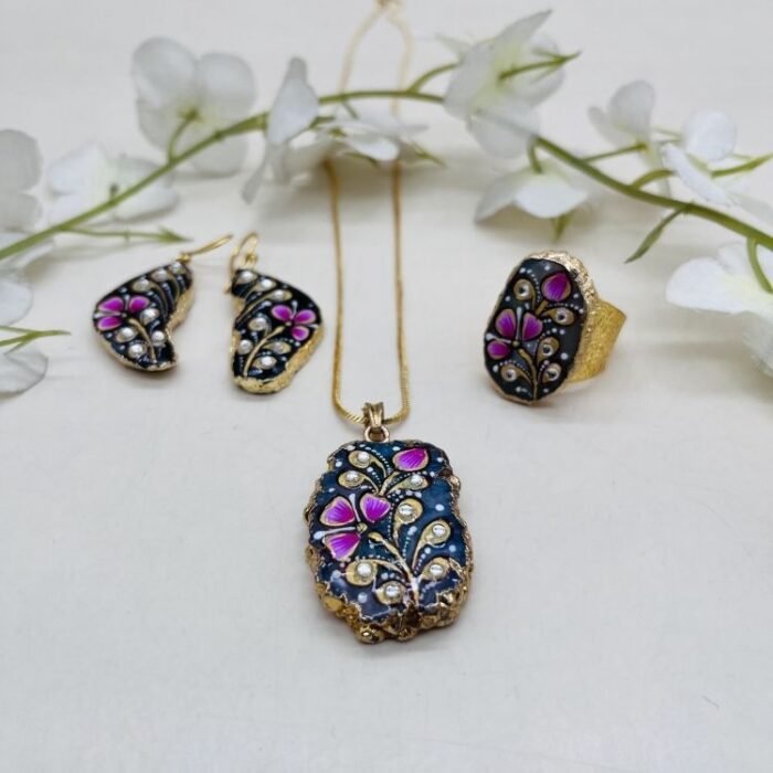 Kaarigari Meenakari Agate Jewelry Set - Image 2
