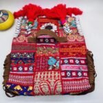 Karigara Banjara Bag - Image 4