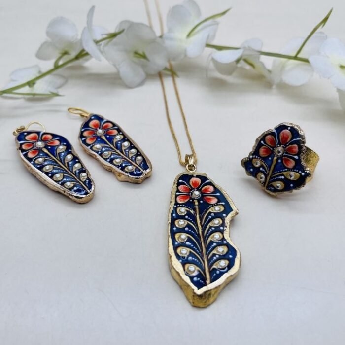 Karigar's Jewel Meenakari Agate Jewelry Set - Image 2