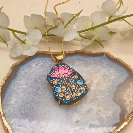 Maharani Heritage Meenakari Agate Necklace