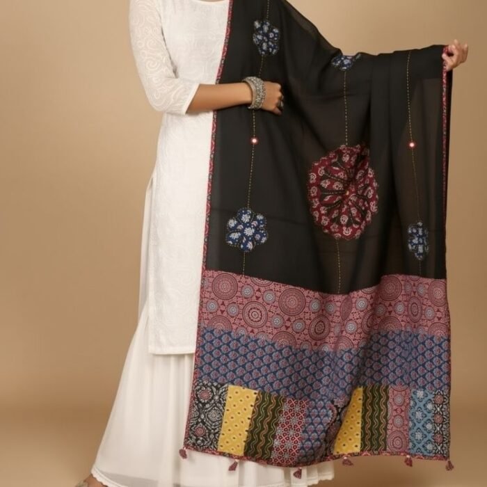 Maharani Motif Ajrakh Cotton Dupatta - Image 4