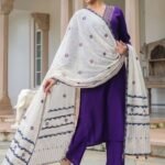 Rajwada Rang Ajrakh Cotton Dupatta - Image 6
