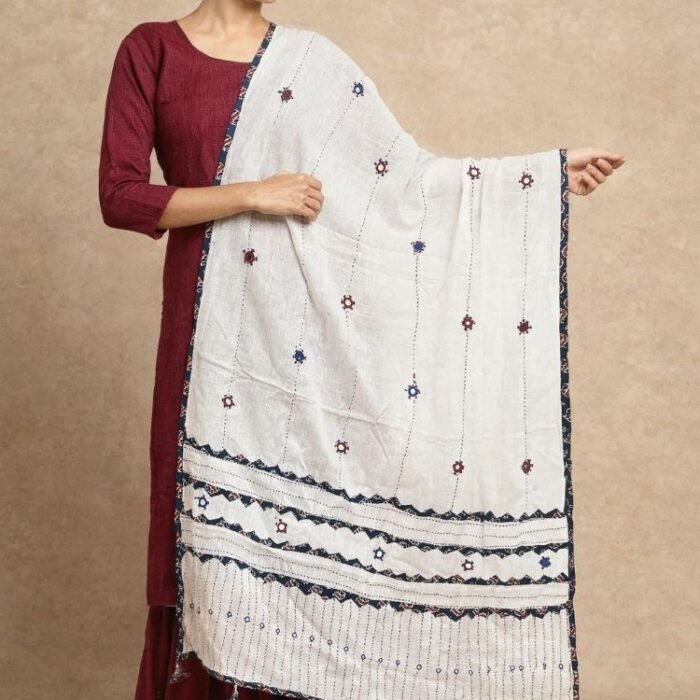 Rajwada Rang Ajrakh Cotton Dupatta - Image 5
