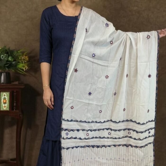 Rajwada Rang Ajrakh Cotton Dupatta - Image 2