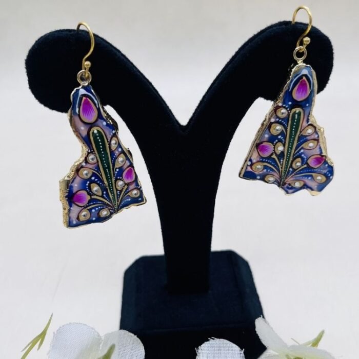 Rangrez Treasure Meenakari Agate Jewelry Set - Image 4