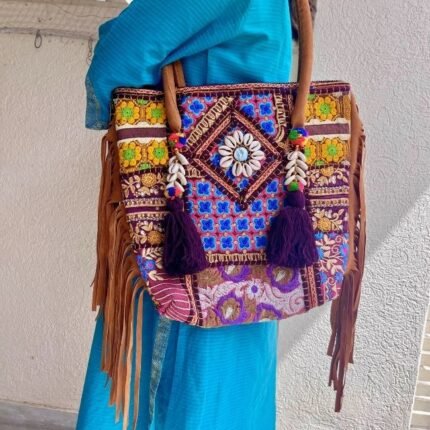 Tote Taaniraah Banjara Bag