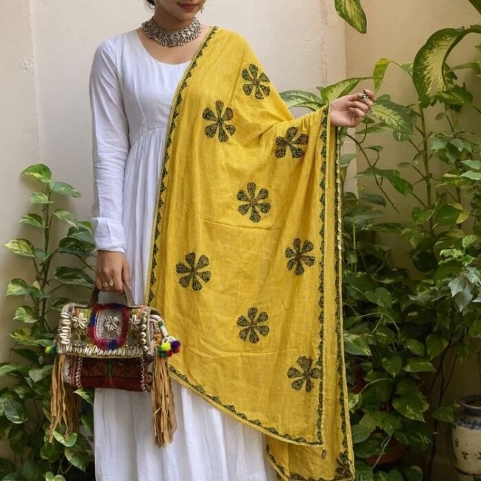 The Artisan Tale Ajrakh Cotton Dupatta - Image 4