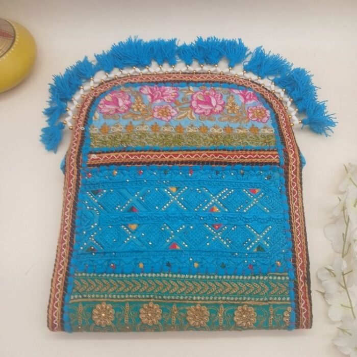 Bunai Bloom Sling Bag - Image 5