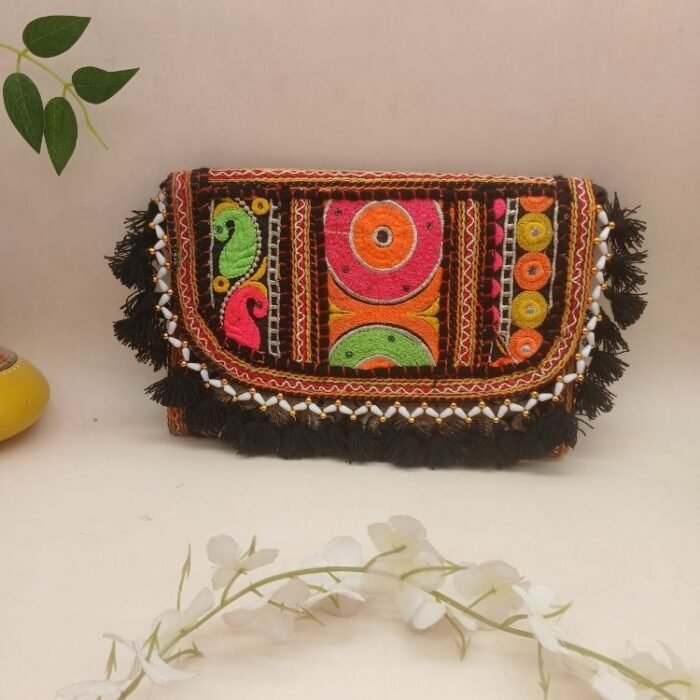 Desert Nomica Sling Bag - Image 3