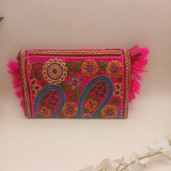 Lokloom Sling Bag - Image 3