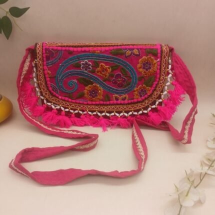 Rang Caravan Sling Bag