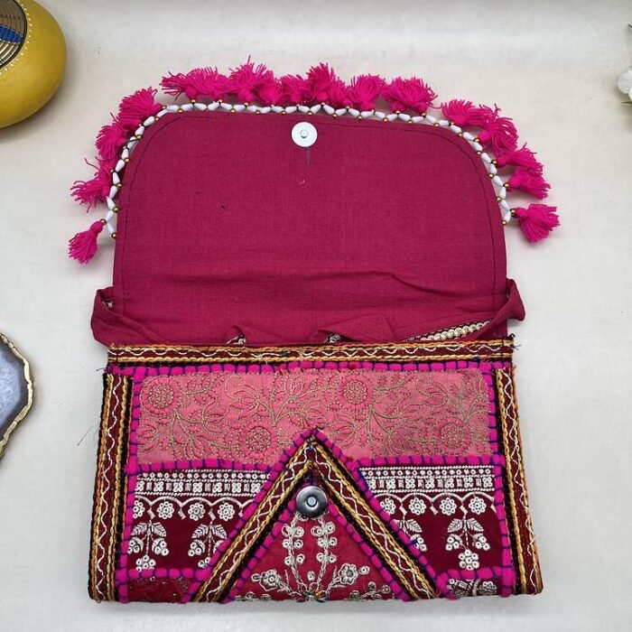 Holi Rang Banjara Sling Bag - Inside view with magnetic clasp