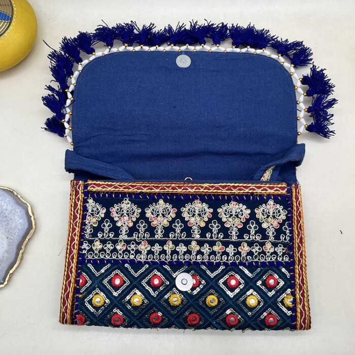 Indigo Bloom Banjara Sling Bag - Inside view with magnetic clasp