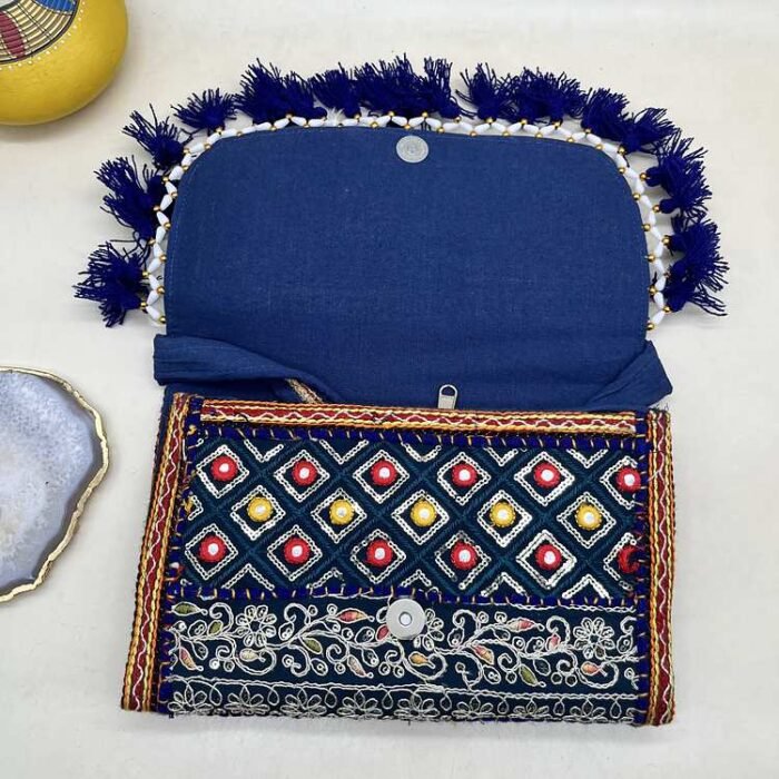 Neel Kamal Banjara Sling Bag - Inside view with magnetic clasp