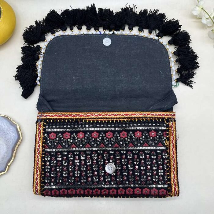 Raat Rani Banjara Sling Bag - Inside view with magnetic clasp
