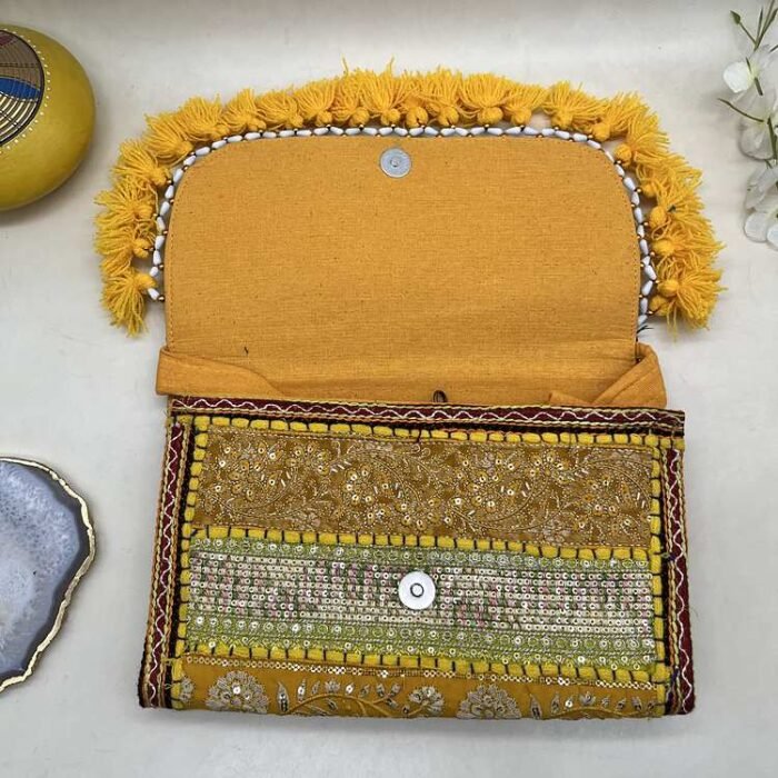 Sunehri Dhoop Banjara Sling Bag - Inside view with magnetic clasp