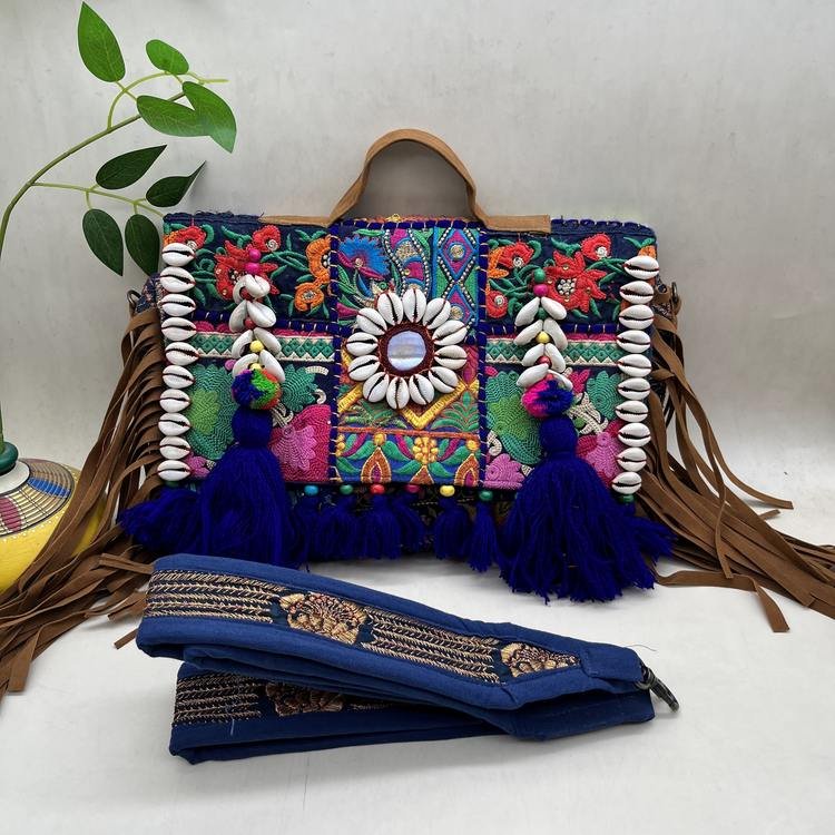 Banjara Baraat Banjara Bag 1 Banjara Baraat Banjara Bag - With strap