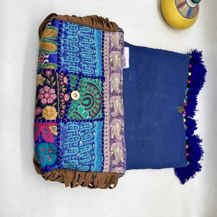 Banjara Baraat Banjara Bag - Inside view