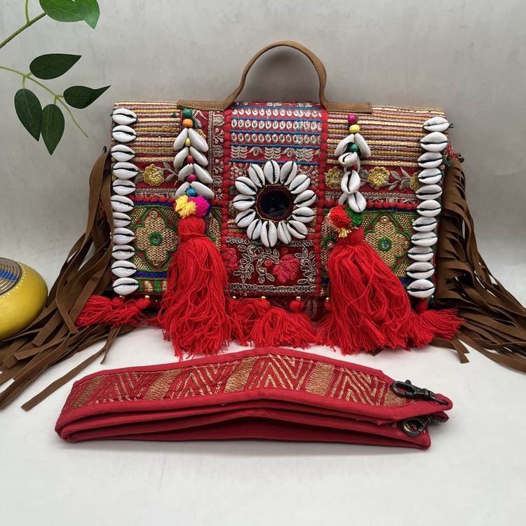 Mayur Mahal Banjara Bag 1 Mayur Mahal Banjara Bag - With strap