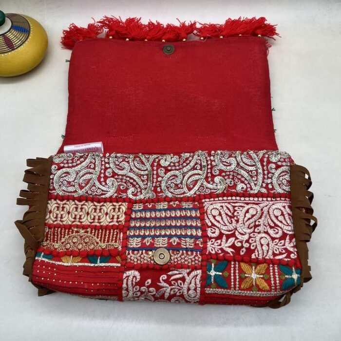 Mayur Mahal Banjara Bag - Inside view