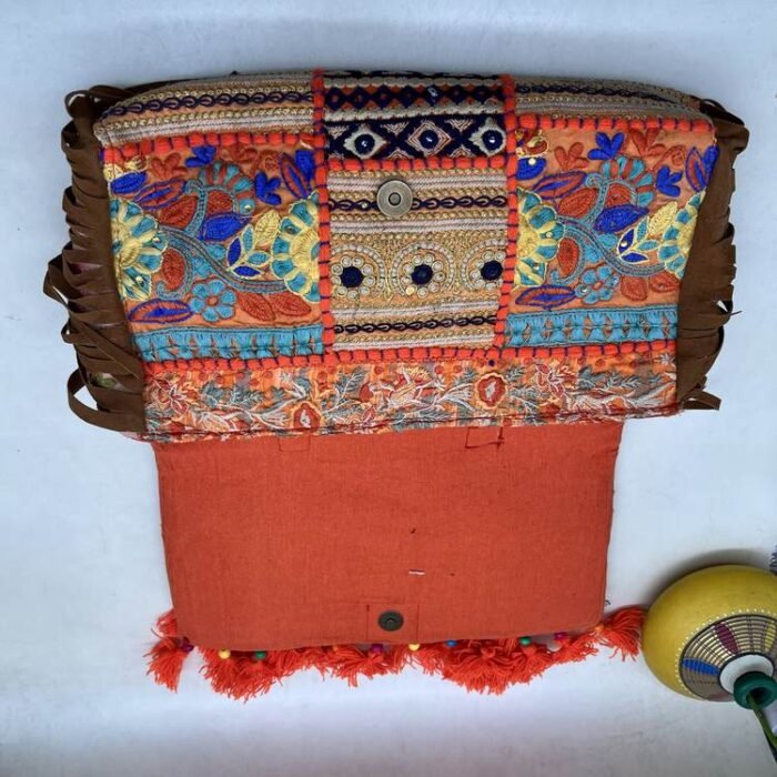 Rangoli Raas Banjara Bag - Inside view